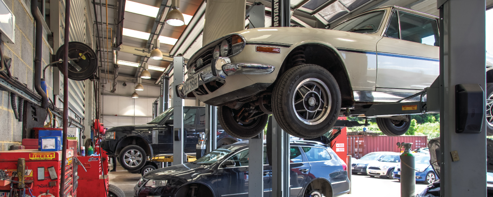 car-servicing-tadley